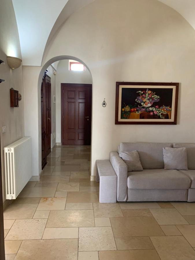 Palazzo Dei Gesuiti Appartamento Con Terrazza Privata Monopoli Exterior foto